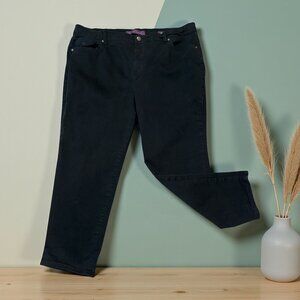 Gloria Vanderbilt Amanda Size 18WS Black 5 Pocket Stretch Jeans Pants
